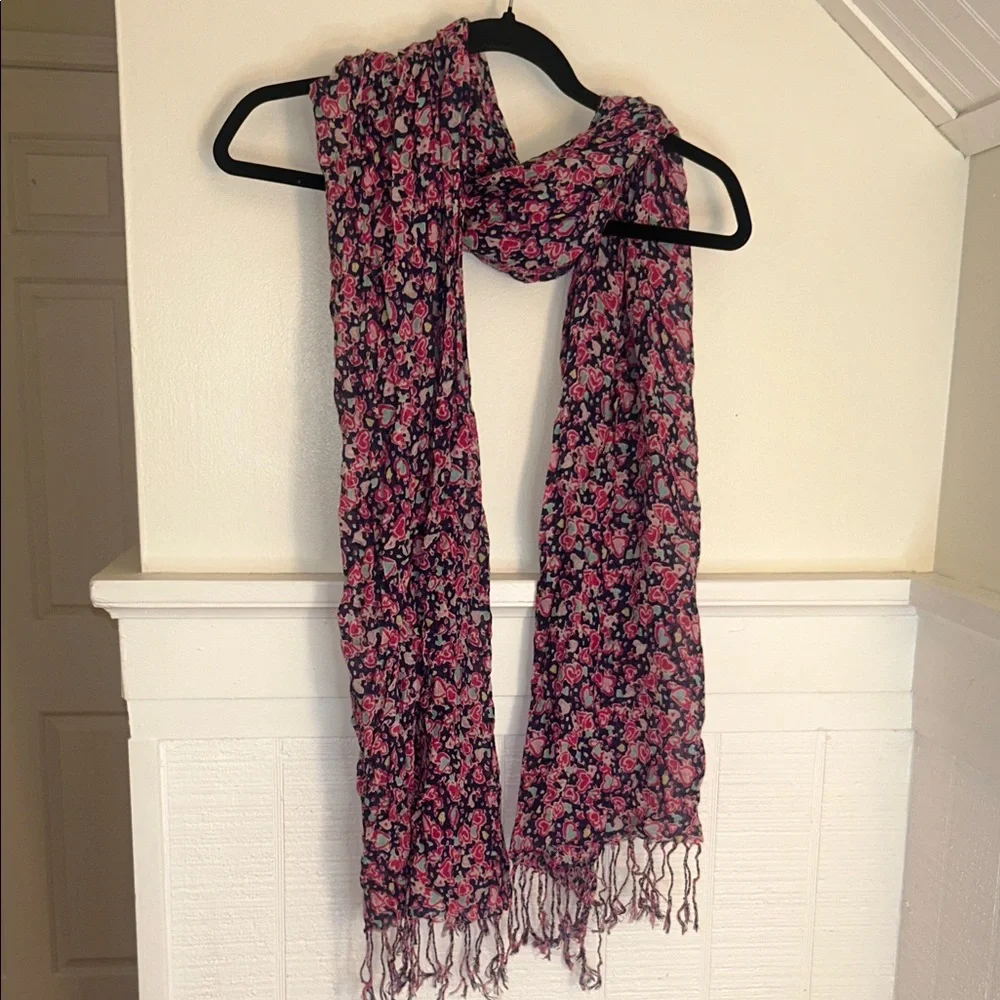 Lilly Pulitzer Murfee Scarf in Candy Hearts Pattern, Silk Cashmere Blend - Picture 4 of 9